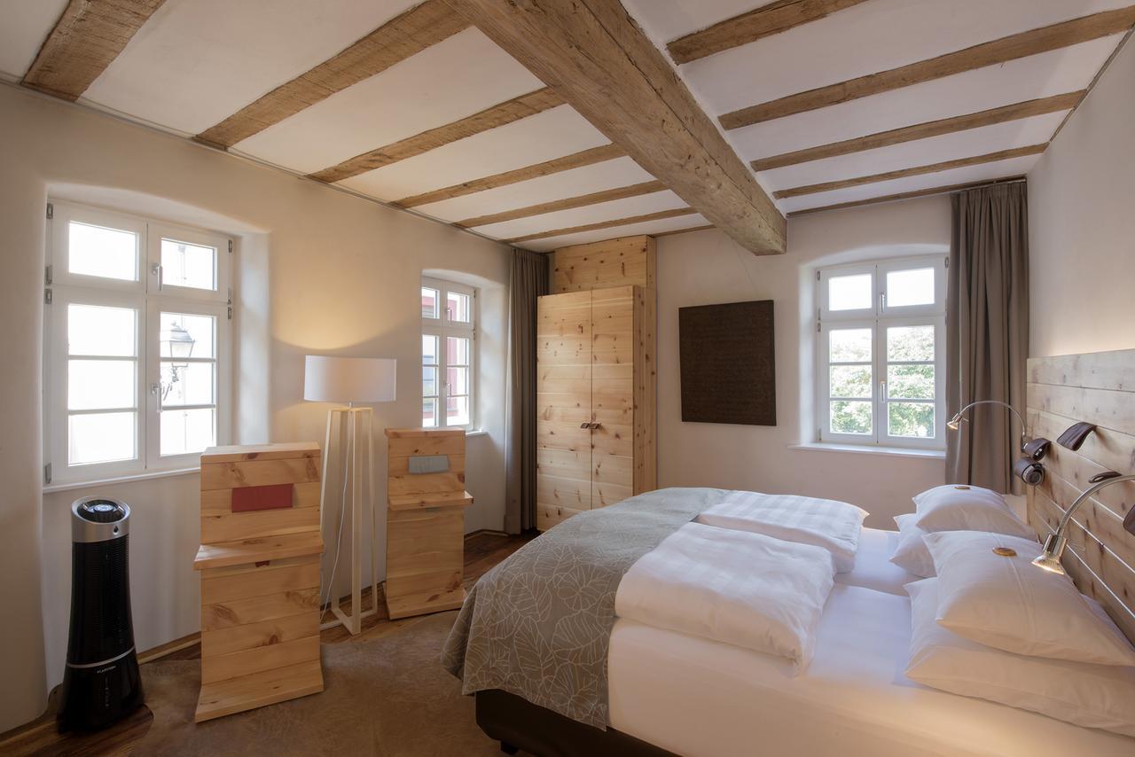 Burggarten Appartements Neuleiningen מראה חיצוני תמונה