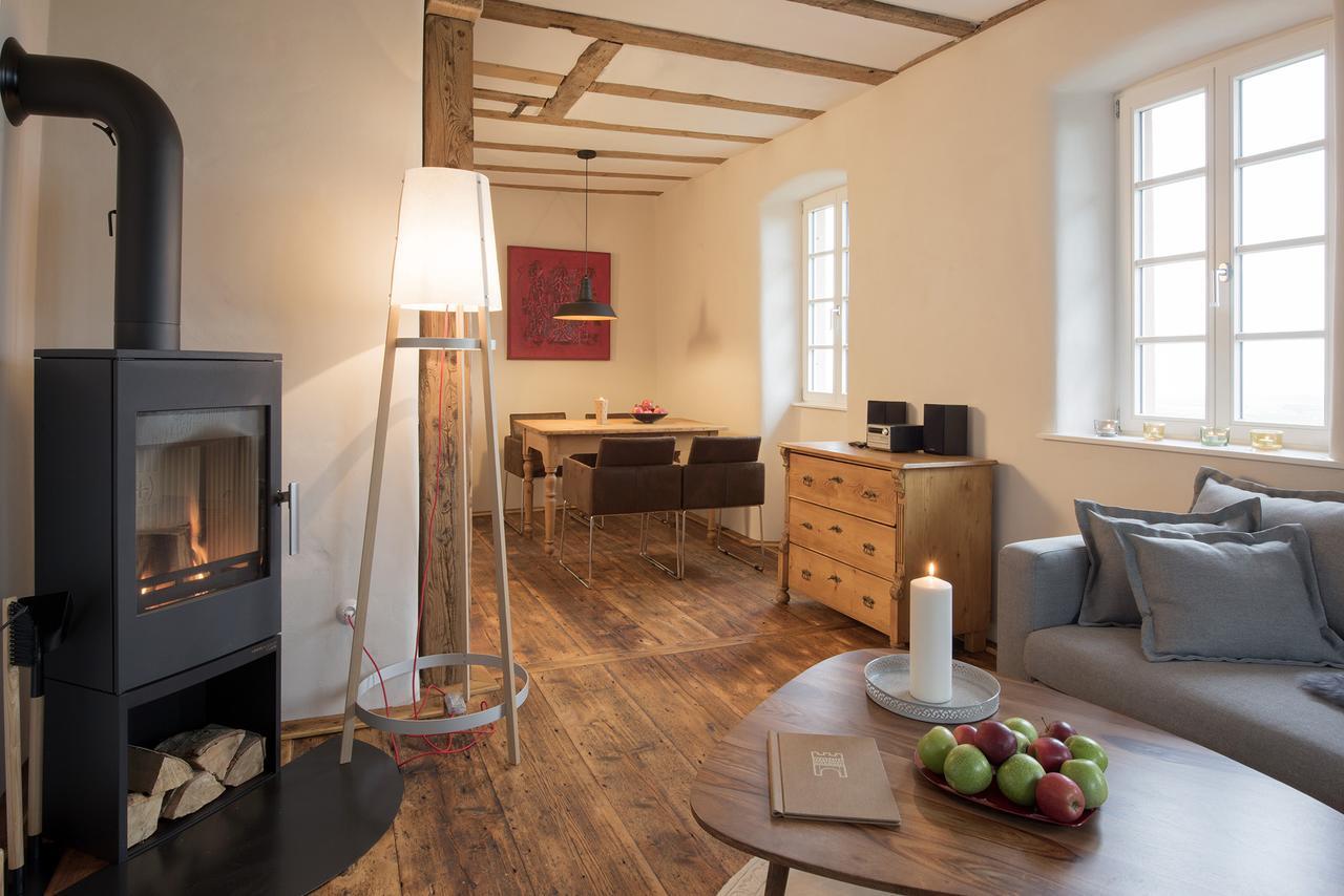 Burggarten Appartements Neuleiningen מראה חיצוני תמונה