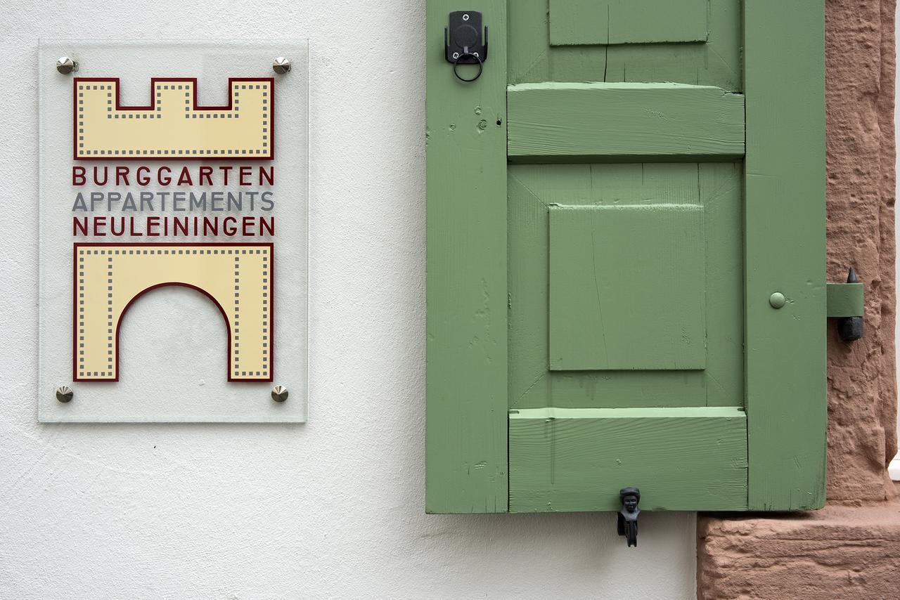 Burggarten Appartements Neuleiningen מראה חיצוני תמונה