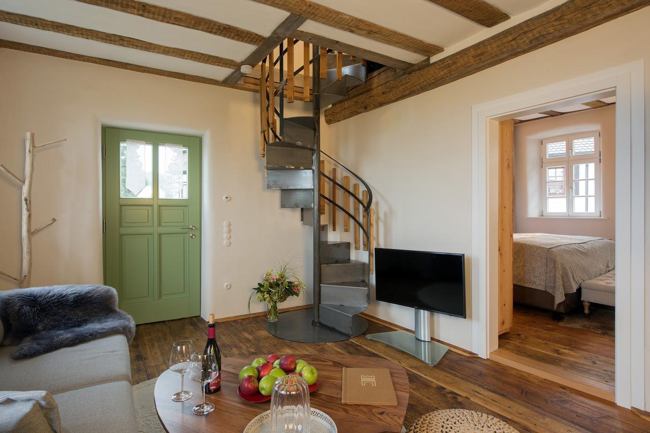 Burggarten Appartements Neuleiningen מראה חיצוני תמונה